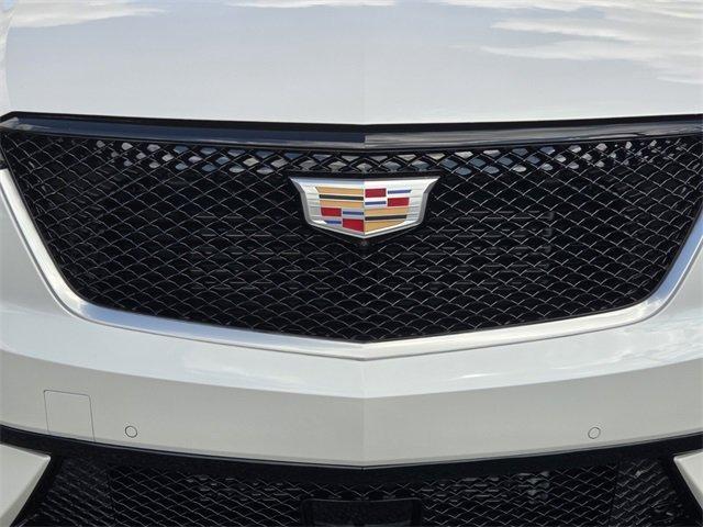 used 2025 Cadillac XT6 car, priced at $62,039