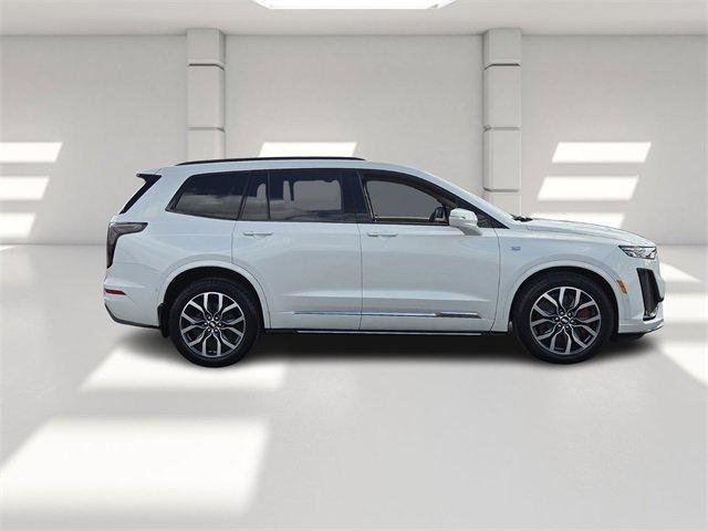 used 2025 Cadillac XT6 car, priced at $62,039
