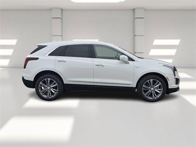 new 2026 Cadillac XT5 car, priced at $59,595