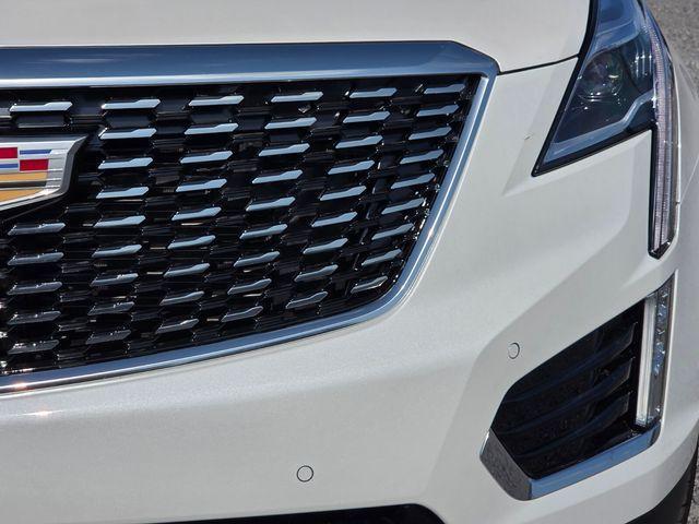 new 2026 Cadillac XT5 car, priced at $59,167