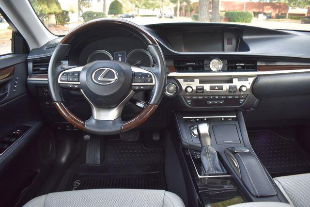 used 2016 Lexus ES 350 car, priced at $18,990
