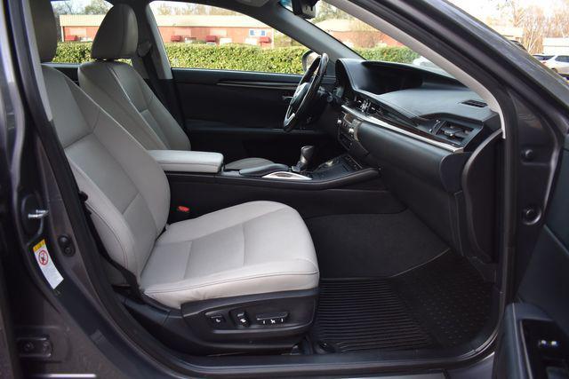 used 2016 Lexus ES 350 car, priced at $18,990