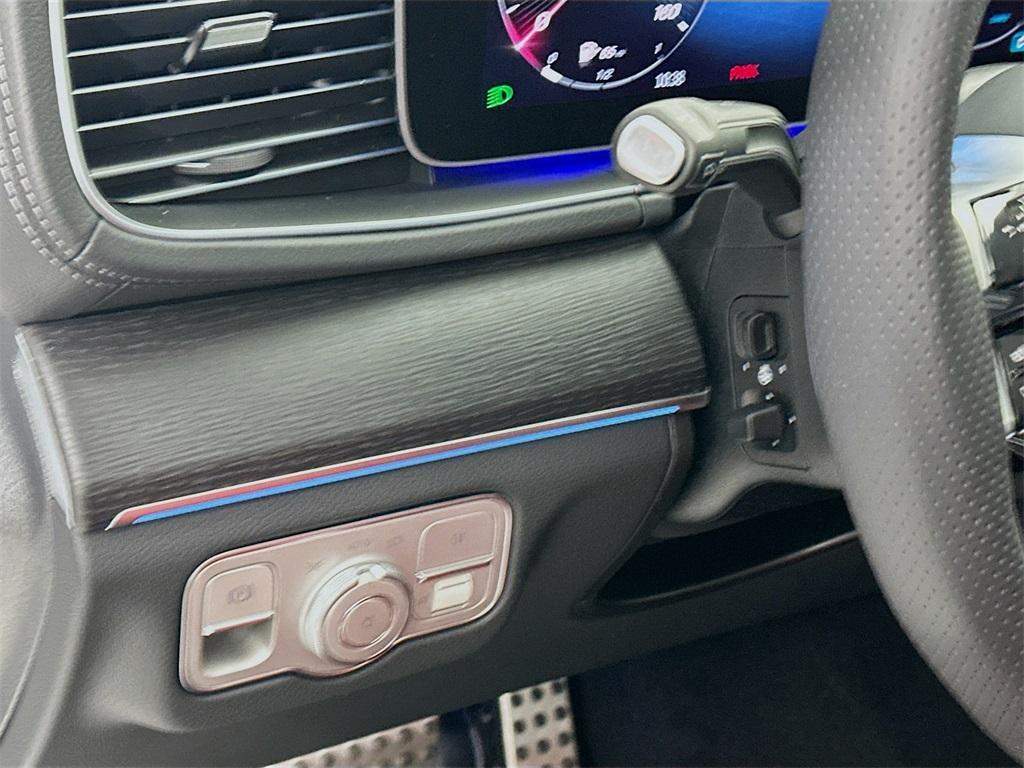 new 2026 Mercedes-Benz GLE 450 car, priced at $87,795