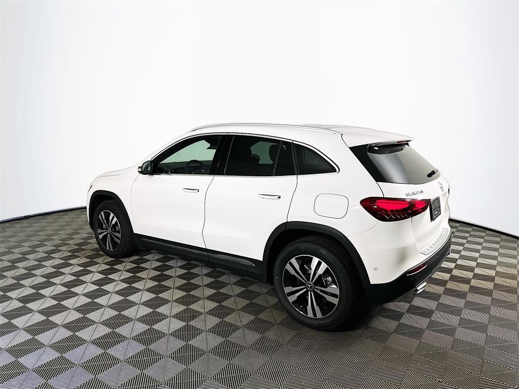 new 2026 Mercedes-Benz GLA 250 car, priced at $49,125