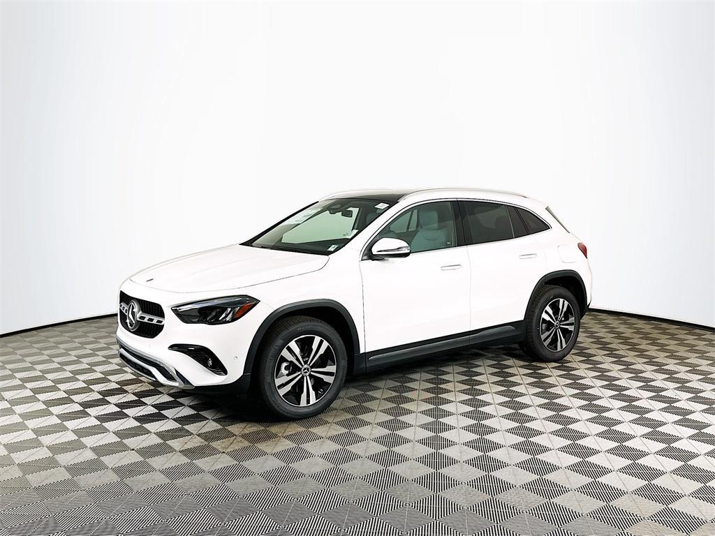 new 2026 Mercedes-Benz GLA 250 car, priced at $49,125