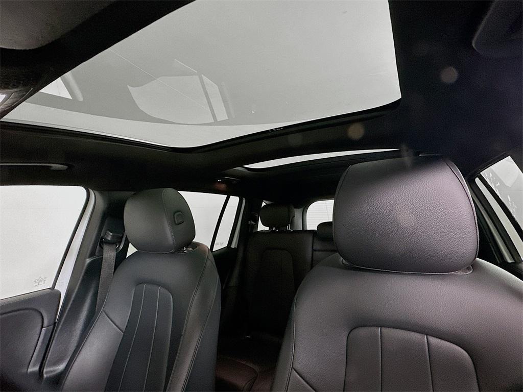 used 2023 Mercedes-Benz GLB 250 car, priced at $33,500