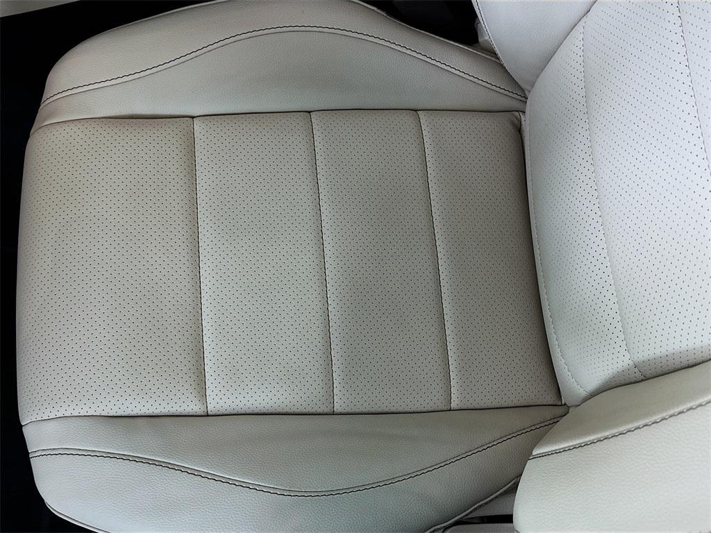 used 2022 Mercedes-Benz GLE 350 car, priced at $50,000