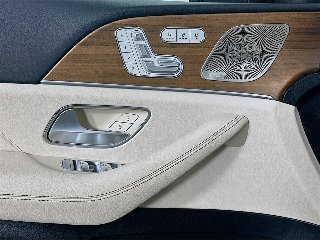 used 2022 Mercedes-Benz GLE 350 car, priced at $46,500