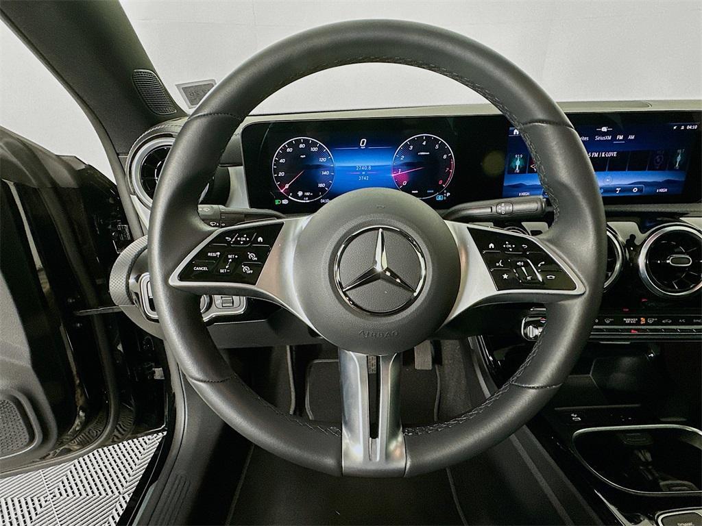 used 2025 Mercedes-Benz CLA 250 car