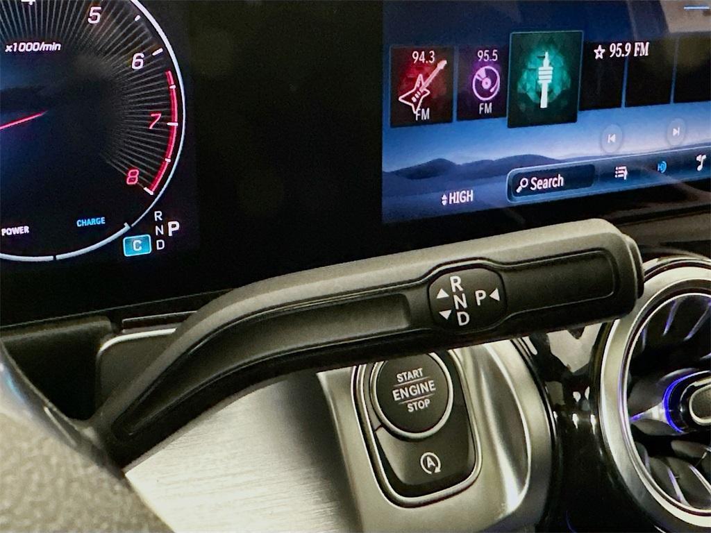 new 2026 Mercedes-Benz GLB 250 car, priced at $53,595