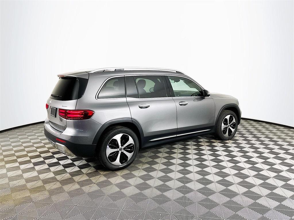 new 2026 Mercedes-Benz GLB 250 car, priced at $53,595