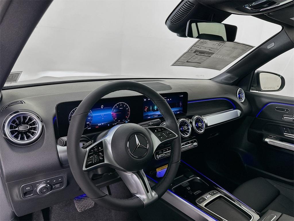 new 2026 Mercedes-Benz GLB 250 car, priced at $53,595