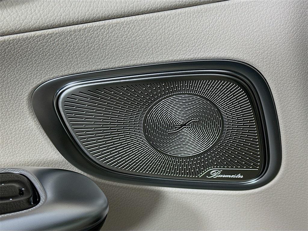 new 2026 Mercedes-Benz GLC 300 car, priced at $59,835