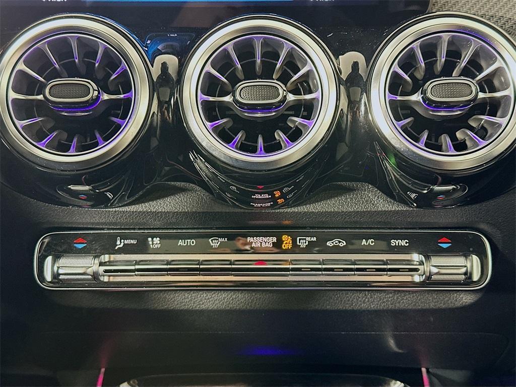 used 2023 Mercedes-Benz GLB 250 car, priced at $33,000