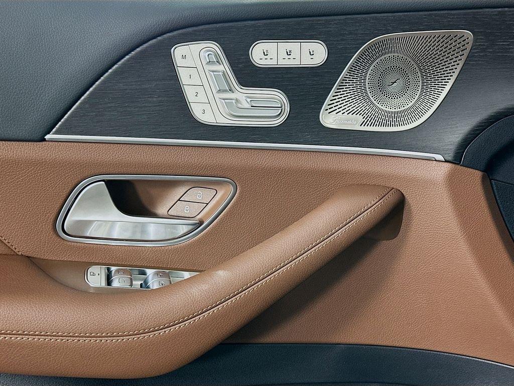 new 2026 Mercedes-Benz GLS 450 car, priced at $96,135