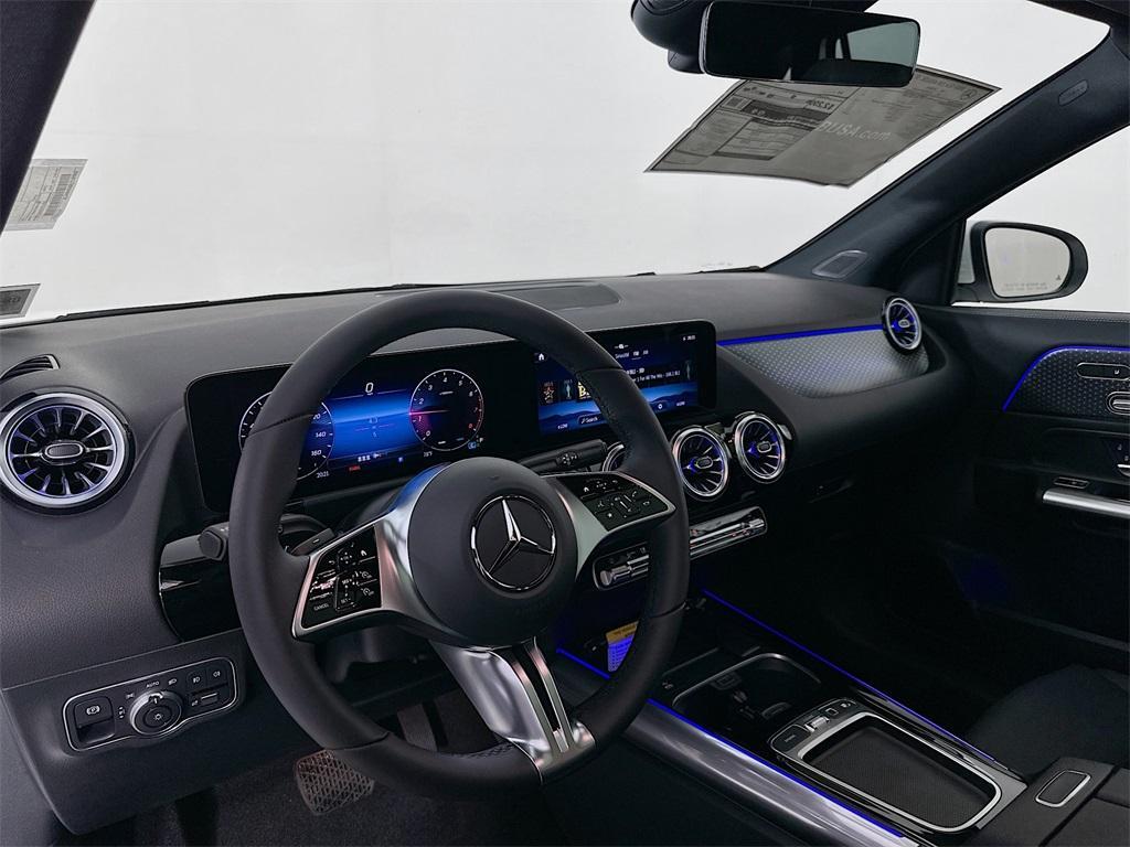 new 2026 Mercedes-Benz GLA 250 car, priced at $48,685