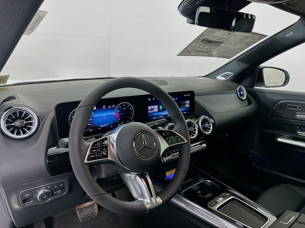 new 2026 Mercedes-Benz GLA 250 car, priced at $54,600
