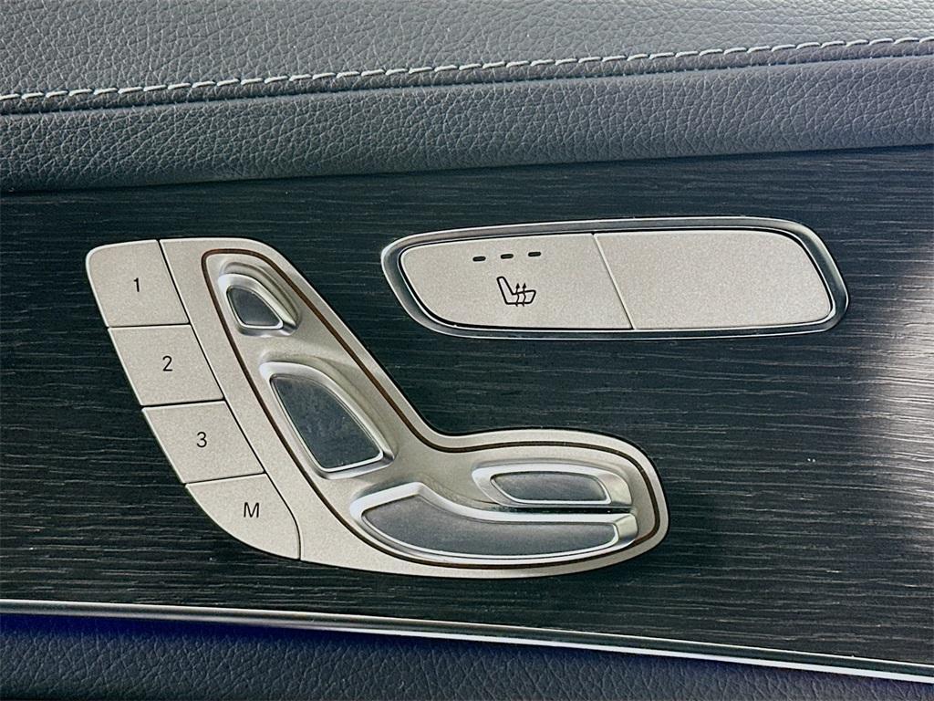 used 2022 Mercedes-Benz GLC 300 car, priced at $37,678