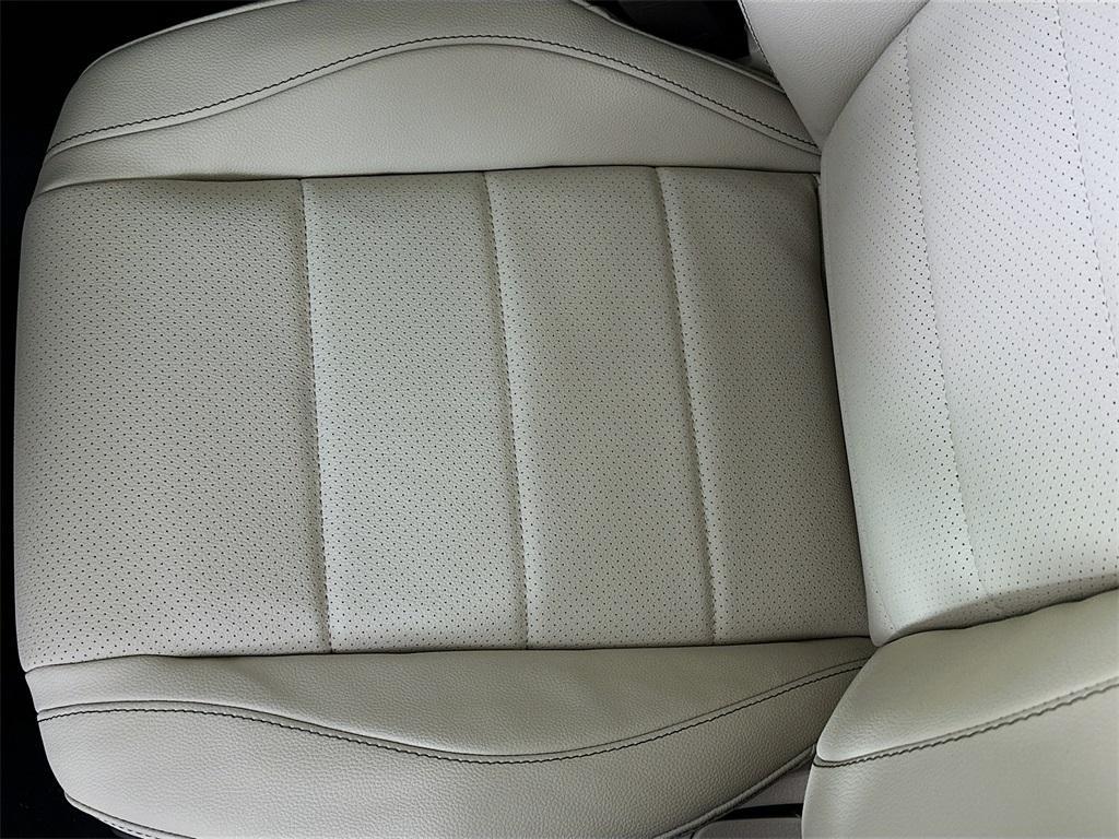 new 2026 Mercedes-Benz GLE 450 car, priced at $78,900