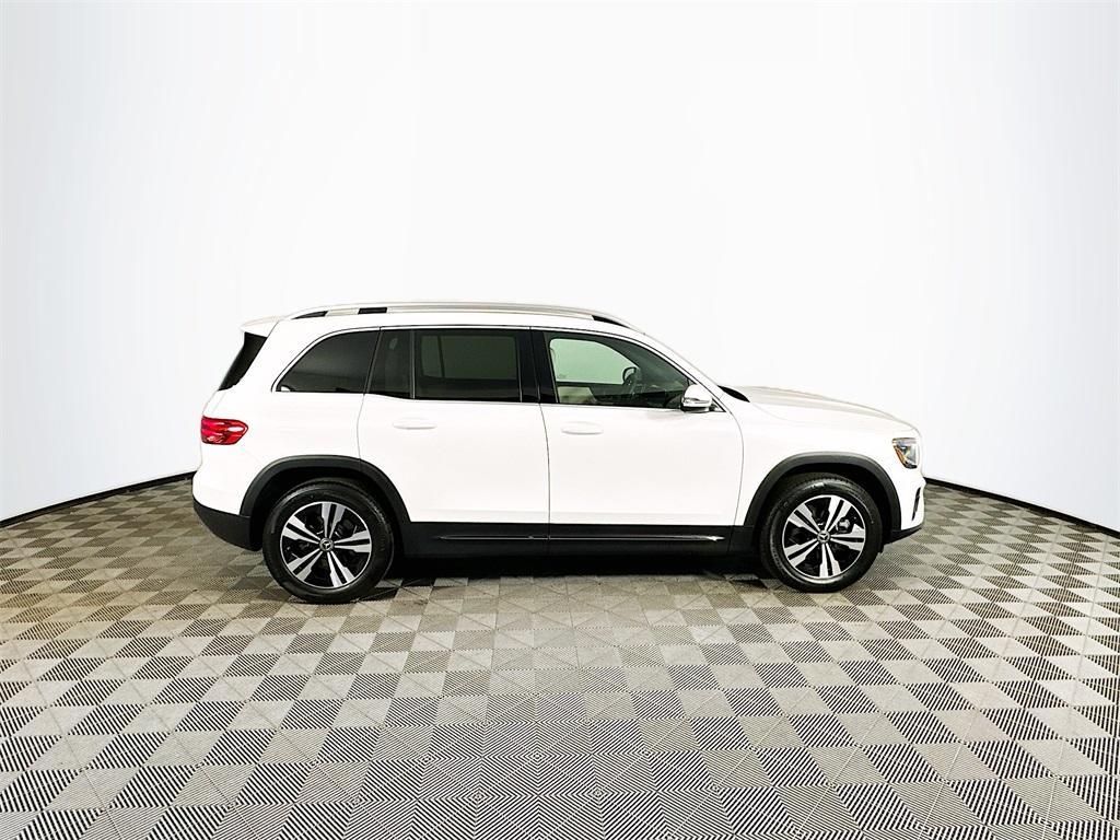used 2025 Mercedes-Benz GLB 250 car, priced at $43,000