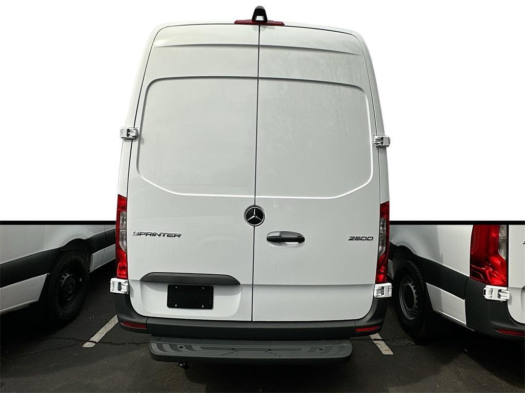 new 2025 Mercedes-Benz Sprinter 2500 car, priced at $65,632