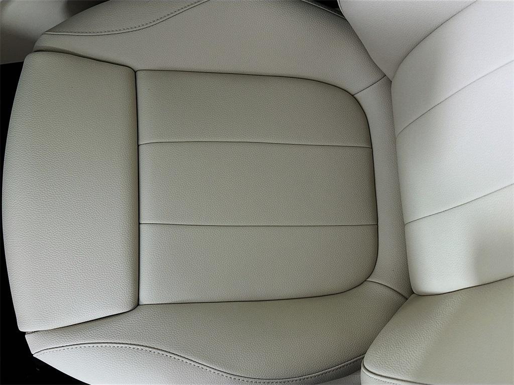 new 2026 Mercedes-Benz GLA 250 car, priced at $47,785