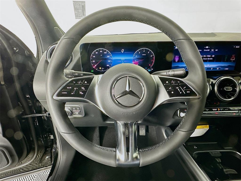 new 2026 Mercedes-Benz GLA 250 car, priced at $46,285