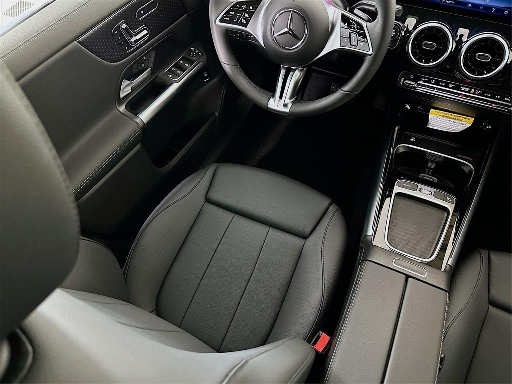 new 2026 Mercedes-Benz GLA 250 car, priced at $46,285