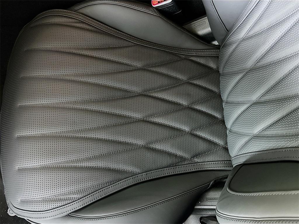 new 2025 Mercedes-Benz AMG S 63 E car, priced at $202,380