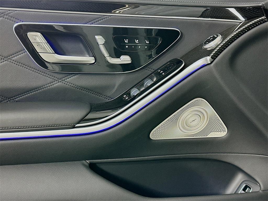 new 2025 Mercedes-Benz AMG S 63 E car, priced at $202,380