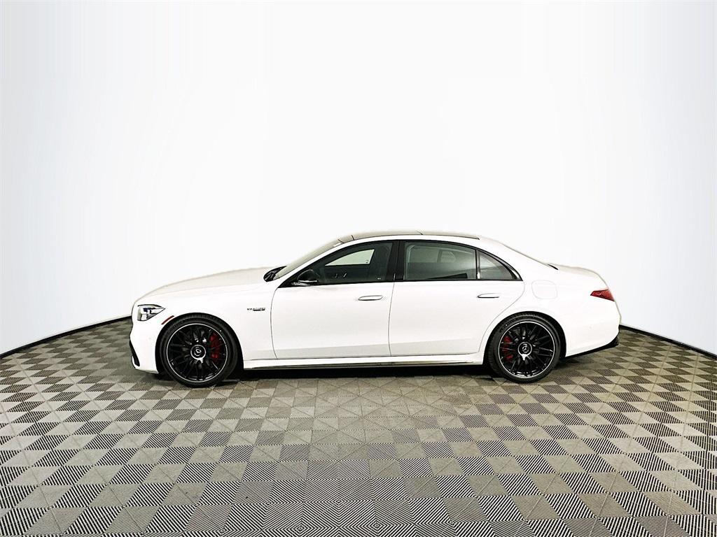 new 2025 Mercedes-Benz AMG S 63 E car, priced at $202,380
