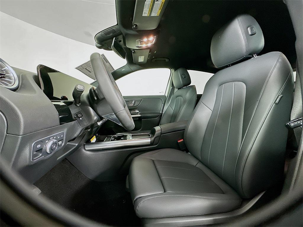 new 2026 Mercedes-Benz GLA 250 car, priced at $47,850