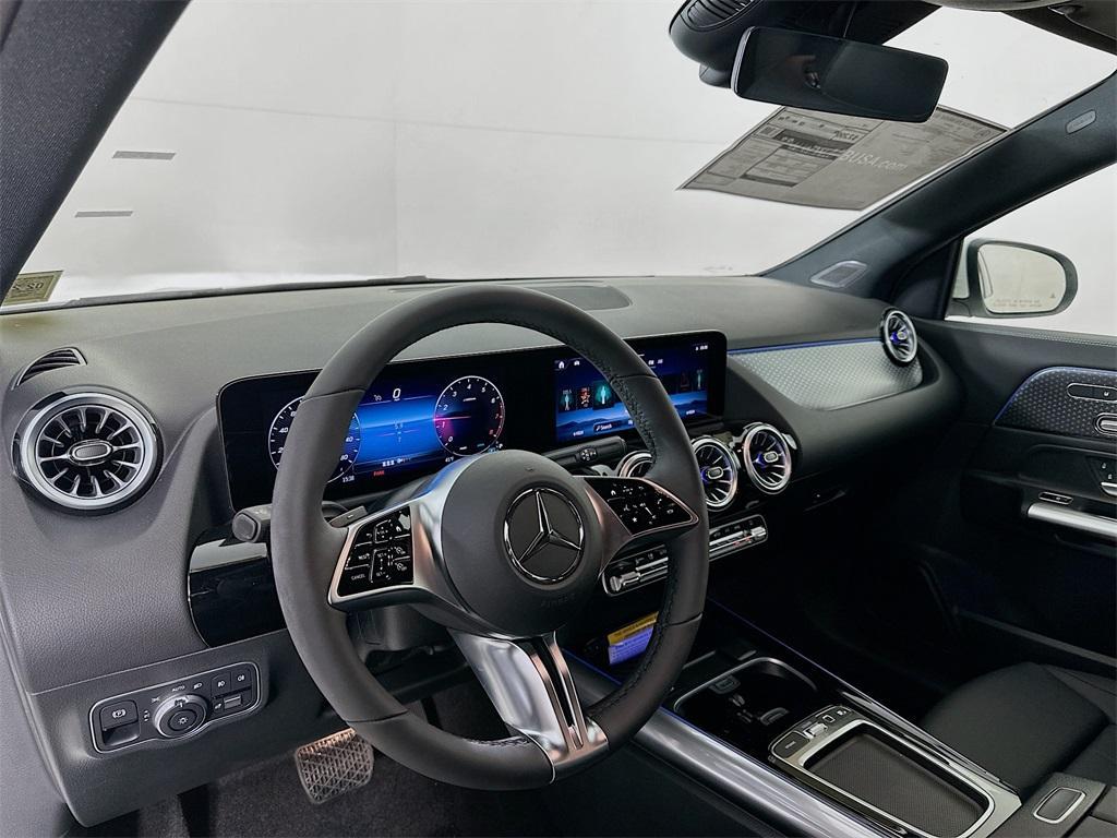 new 2026 Mercedes-Benz GLA 250 car, priced at $47,850