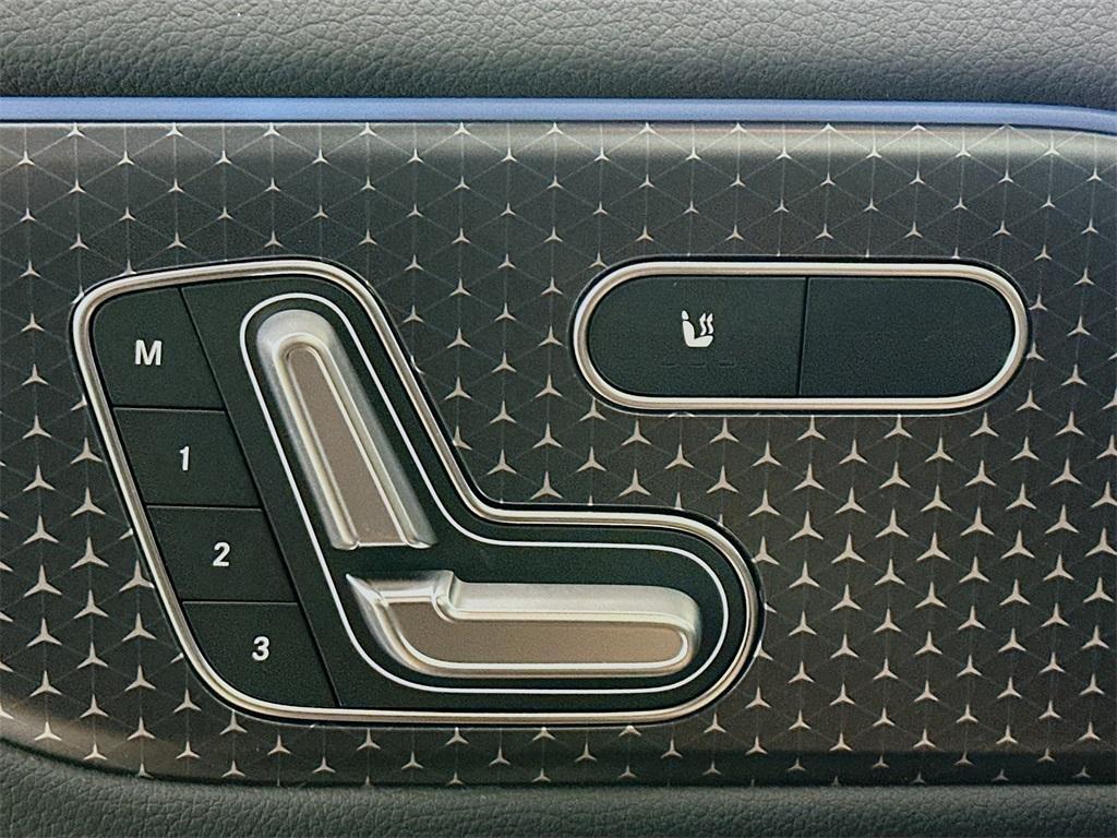 new 2026 Mercedes-Benz GLA 250 car, priced at $47,850