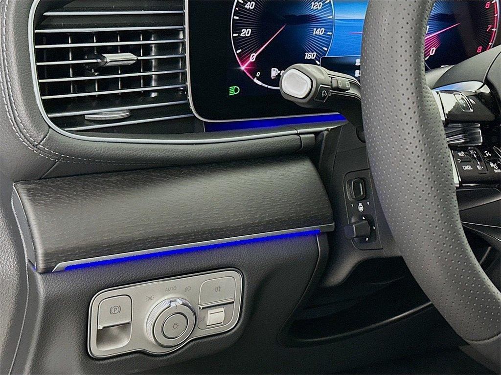 new 2026 Mercedes-Benz GLS 450 car, priced at $96,265