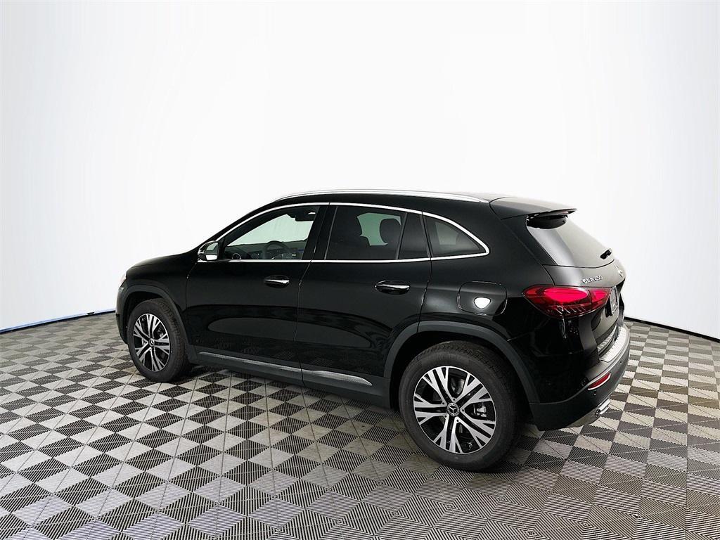 new 2026 Mercedes-Benz GLA 250 car, priced at $52,020