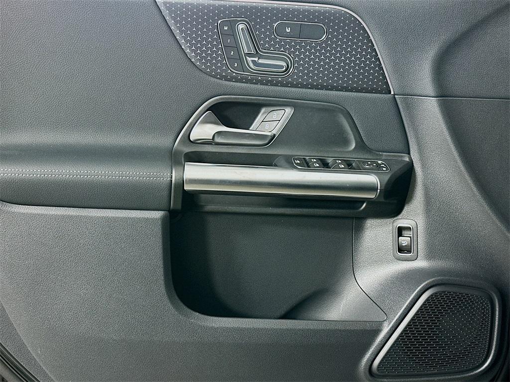 new 2026 Mercedes-Benz GLA 250 car, priced at $52,020