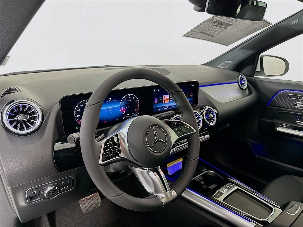 new 2026 Mercedes-Benz GLA 250 car, priced at $49,585