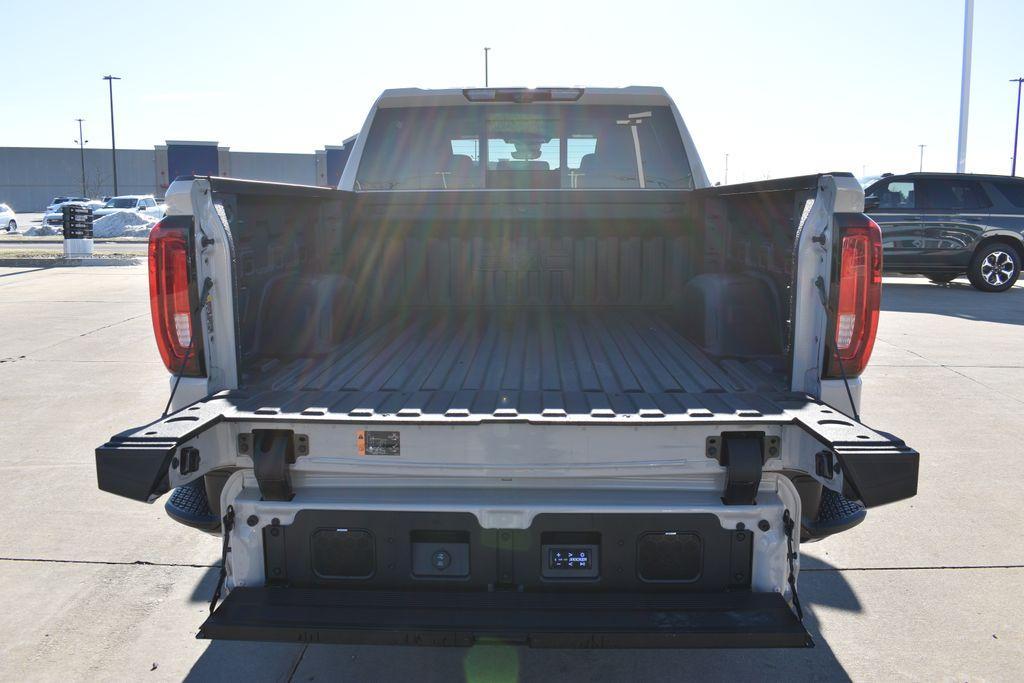 new 2026 GMC Sierra 1500 car, priced at $77,552