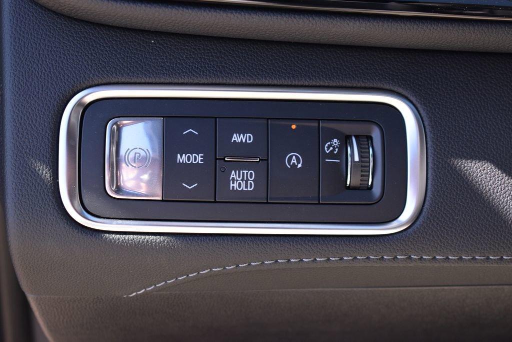 new 2025 Buick Enclave car, priced at $58,435