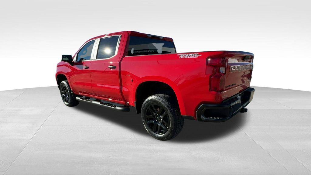 used 2025 Chevrolet Silverado 1500 car, priced at $41,921