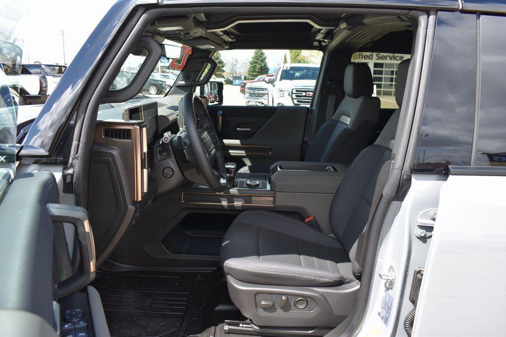 new 2025 GMC HUMMER EV SUV car, priced at $89,465