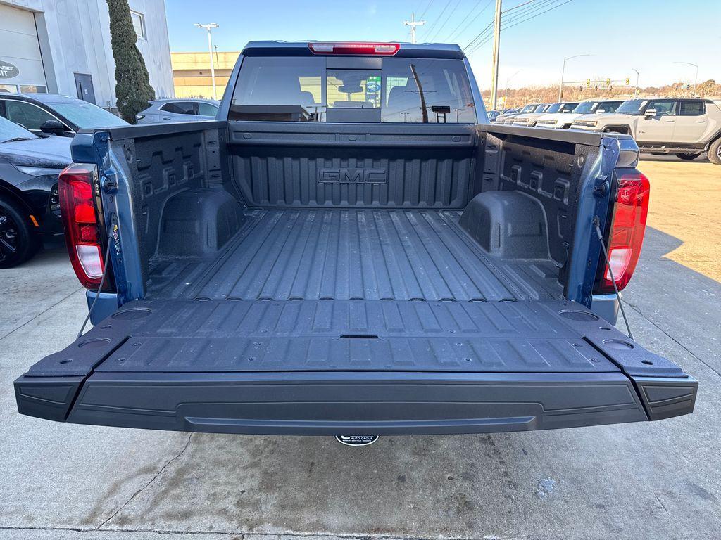 new 2026 GMC Sierra 1500 car, priced at $69,475