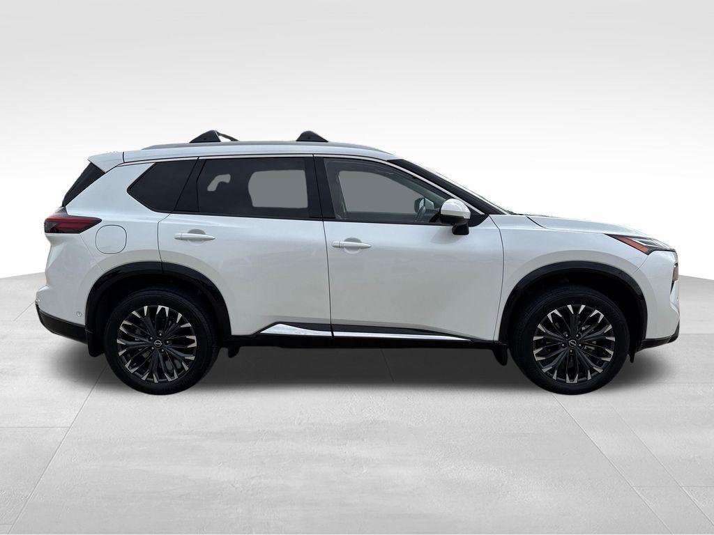 used 2024 Nissan Rogue car, priced at $31,949