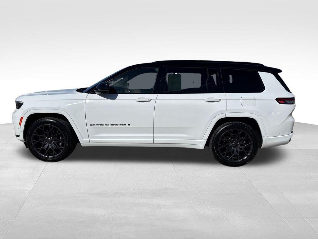 used 2023 Jeep Grand Cherokee L car, priced at $44,724