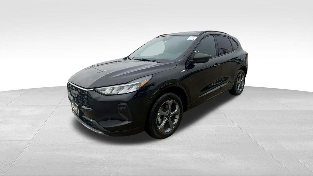 used 2024 Ford Escape car, priced at $24,860
