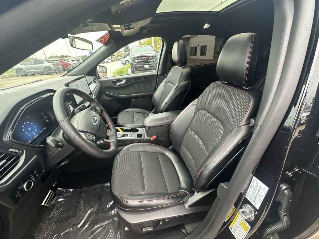 used 2024 Ford Escape car, priced at $26,523