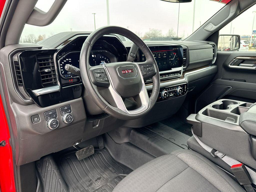used 2022 GMC Sierra 1500 car, priced at $39,806