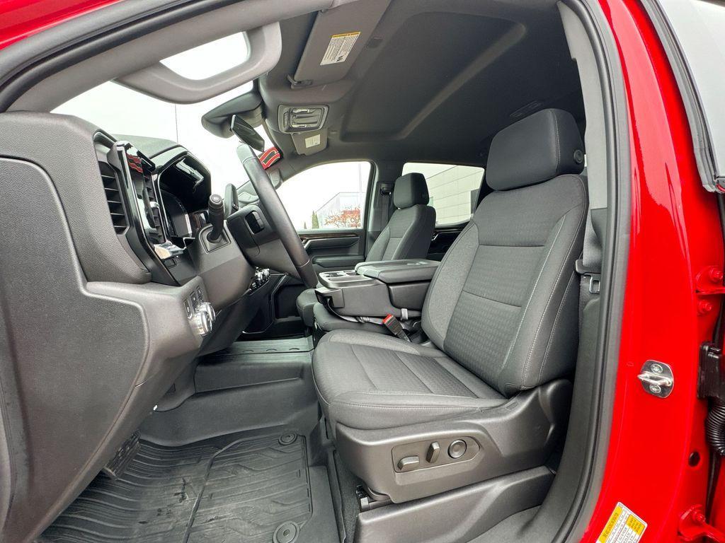 used 2022 GMC Sierra 1500 car, priced at $39,806