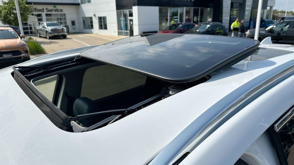 used 2021 Buick Enclave car, priced at $22,952